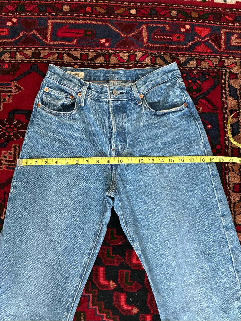 Levi’s 501 90’s Jeans - Picture 6 of 12